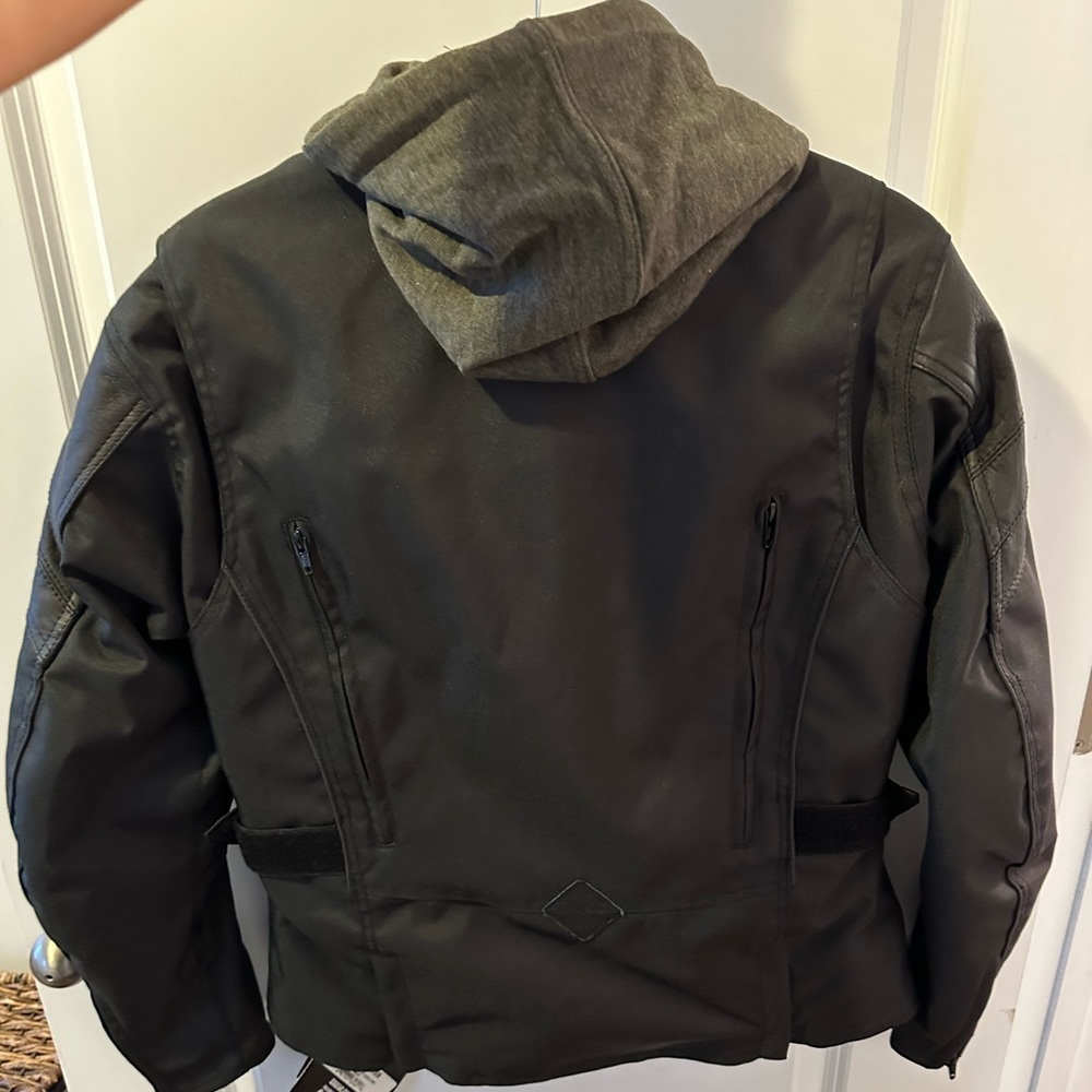 Double Take Jacket - Picture 6 of 9